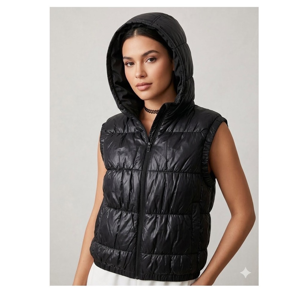 Avia Womens Black Hooded Puffer Vest Full Zip Sleeveless Jacket XS  Cabincore